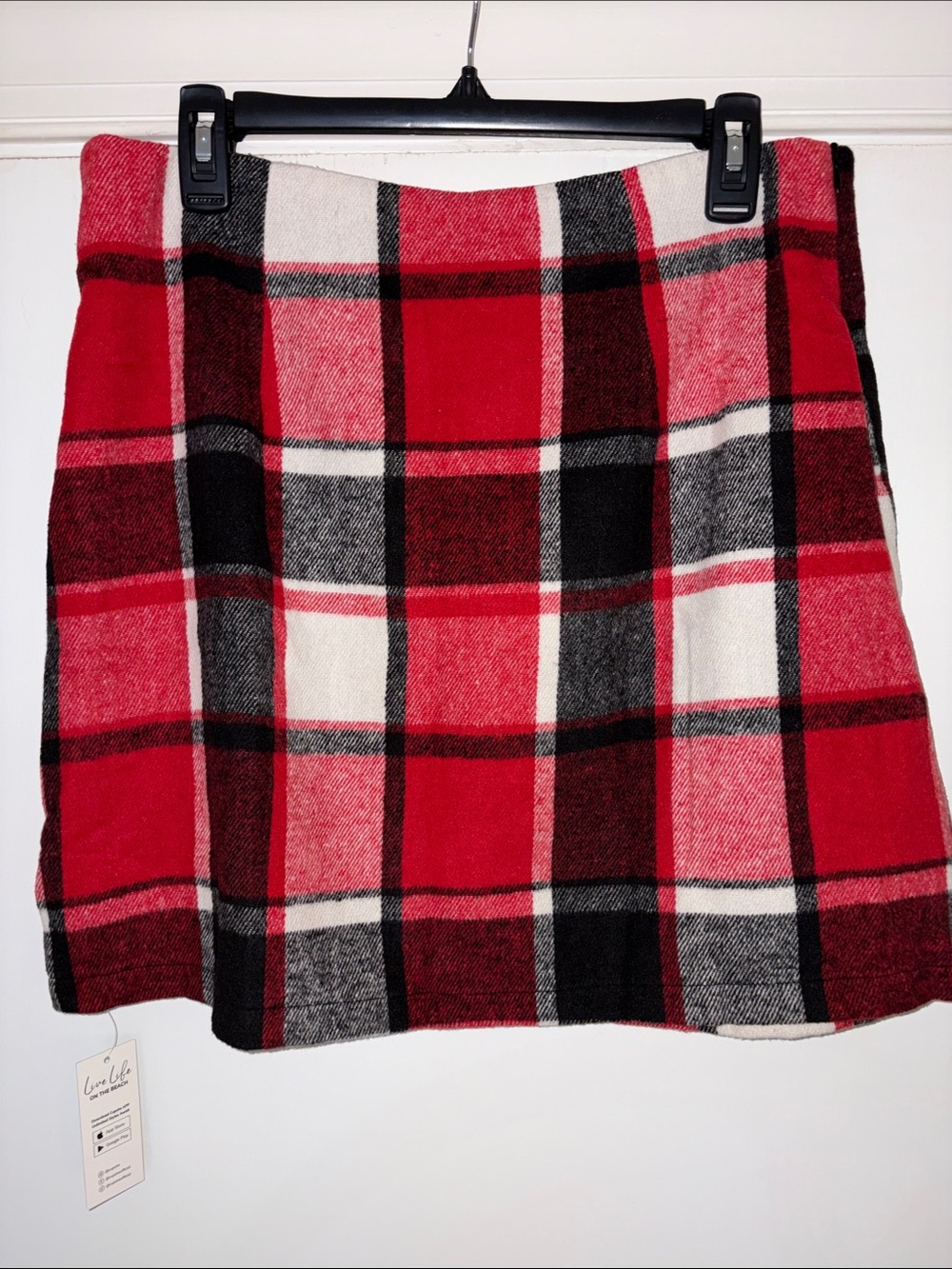 Cupshe red plaid skirt women’s large nwt